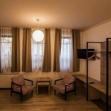 Hotel Logavina 8 Garage Parking 3*